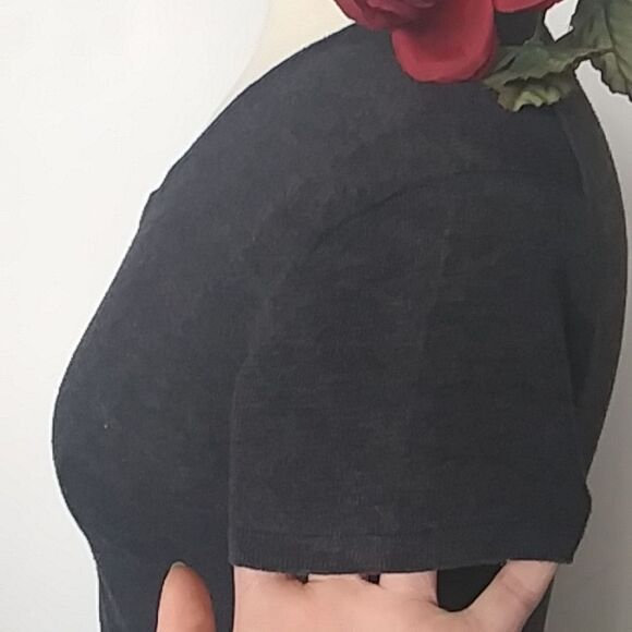 Short Sleeve Sweater Women's T Shirt Style V Neck Body Con Soft Charcoal size S - Picture 7 of 9